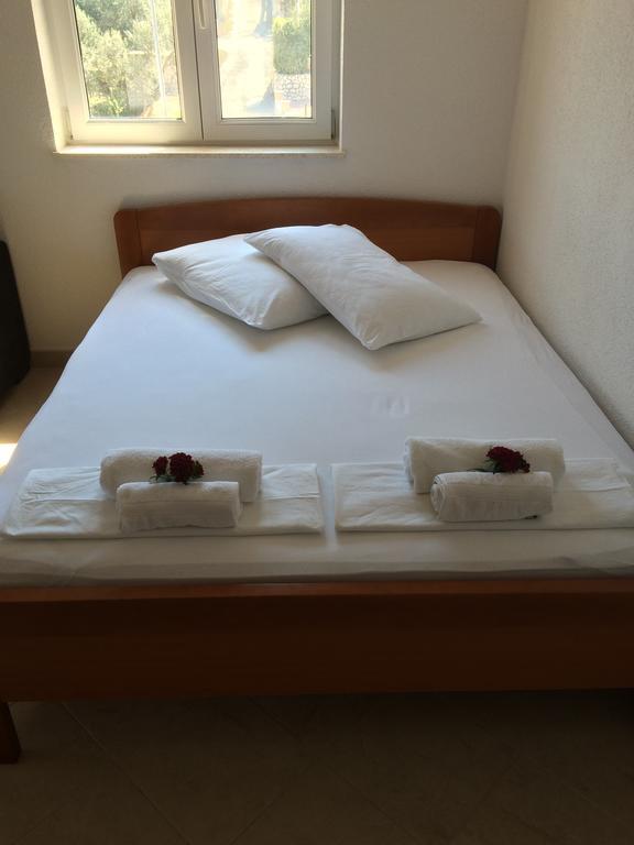 Apartments Crnjac Trogir Zewnętrze zdjęcie